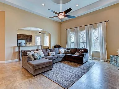 390 Teal Lane