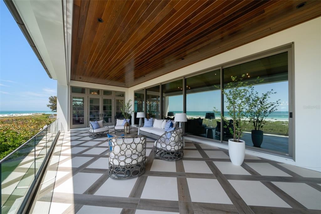 100 Beach Ave, Anna Maria