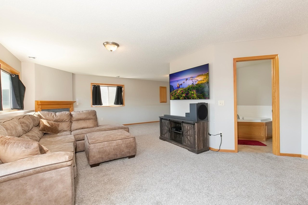 1302 Ironwood Ct SW
