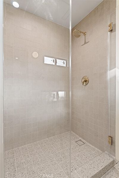 3080 Country Club Dr