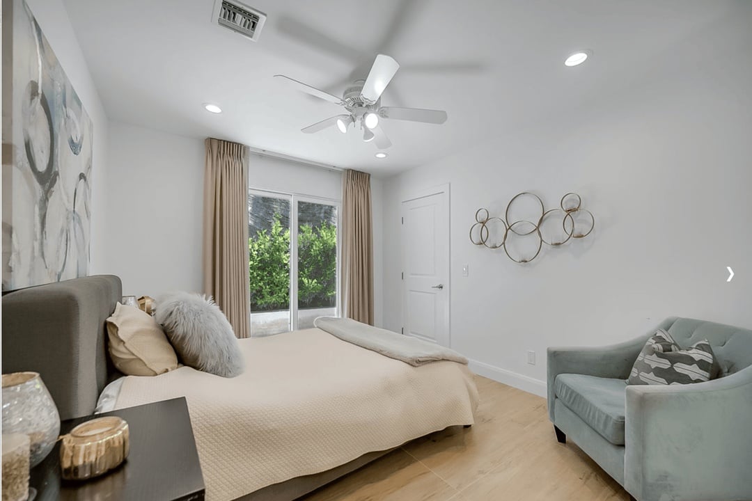 Luxe, Bellagio, 90049