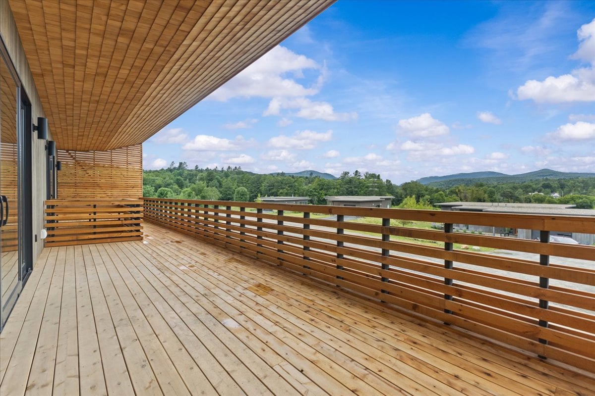 Welcome to Moscow Meadows