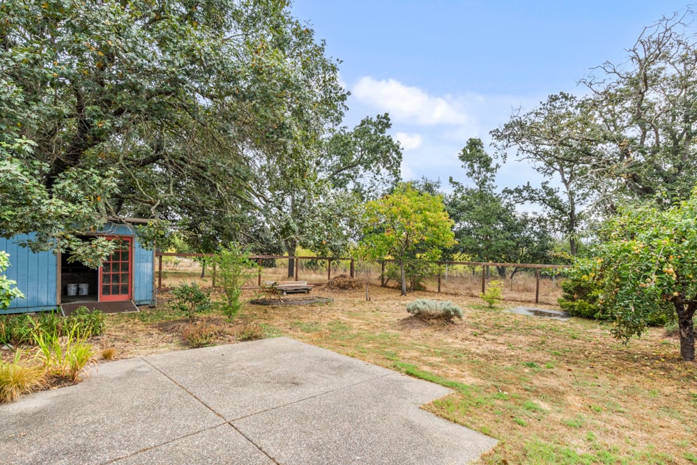 5152 Mcfarlane Rd