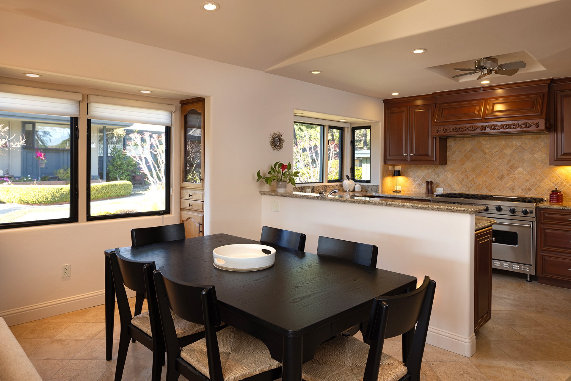Stylish Del Mesa Retreat - 129 Del Mesa