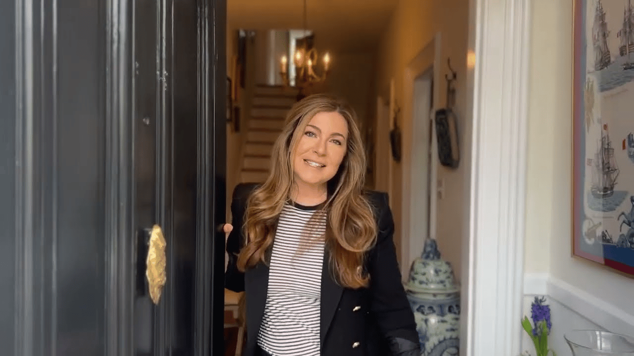 Property Listing Tour