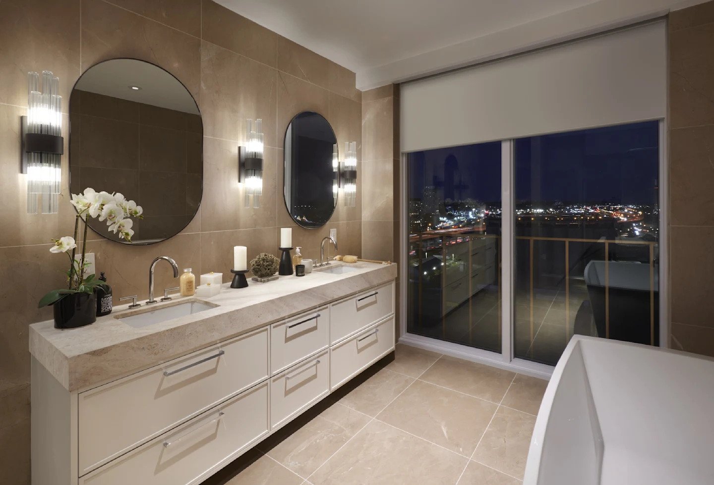 NEW AQUALUNA PENTHOUSE
