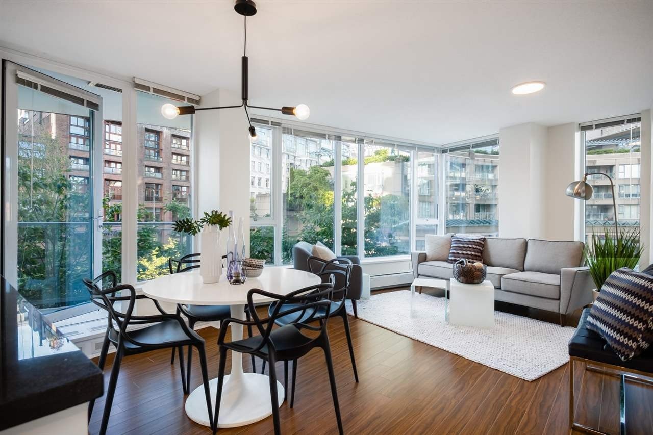 188 Keefer Pl, #503