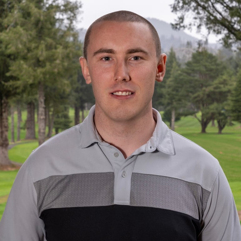 Dylan Landolt Tillamook, OR Real Estate Agent Headshot