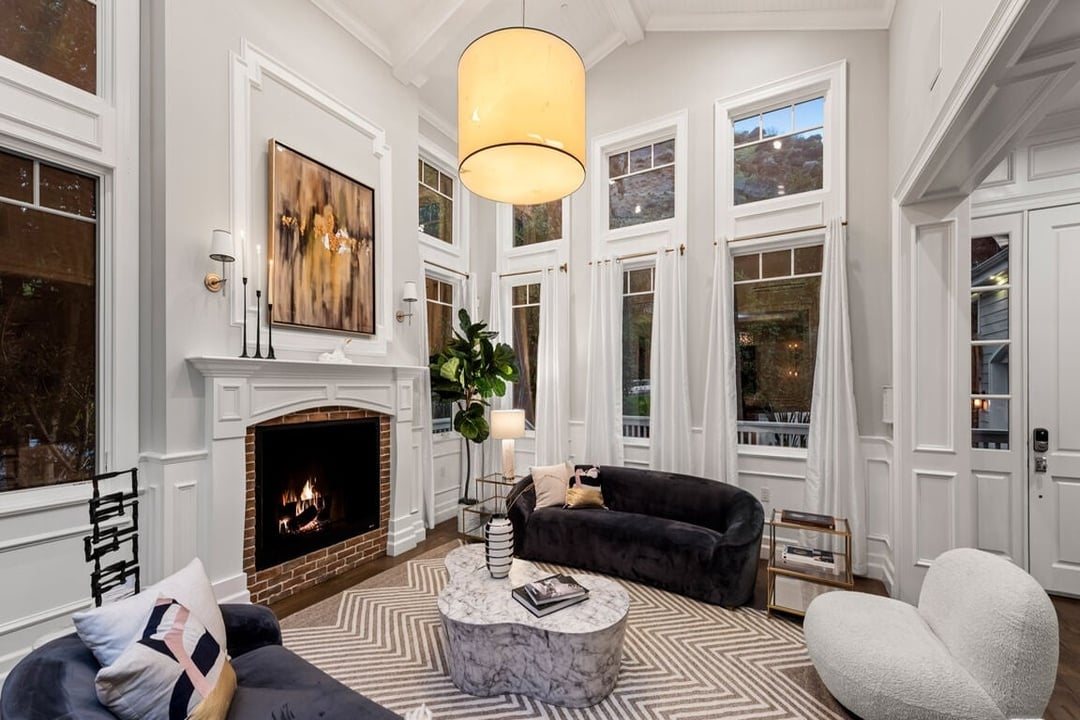 Luminor Heights, Laurel Canyon Blvd, 90046