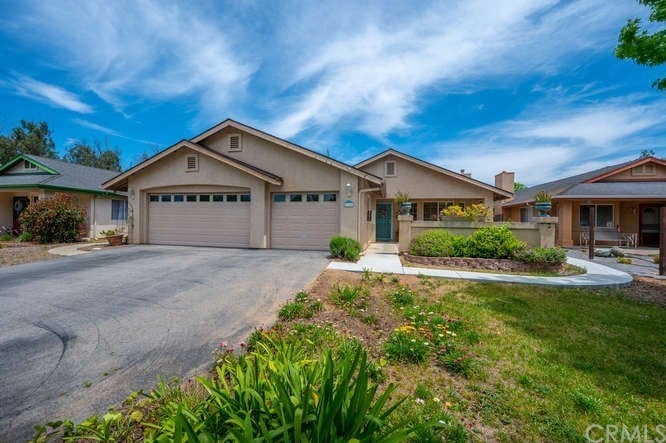711 Honey Grove Ln