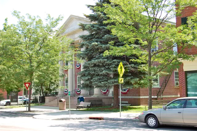 Community Health Archive: Rensselaer County’s 2020 Mask Distribution