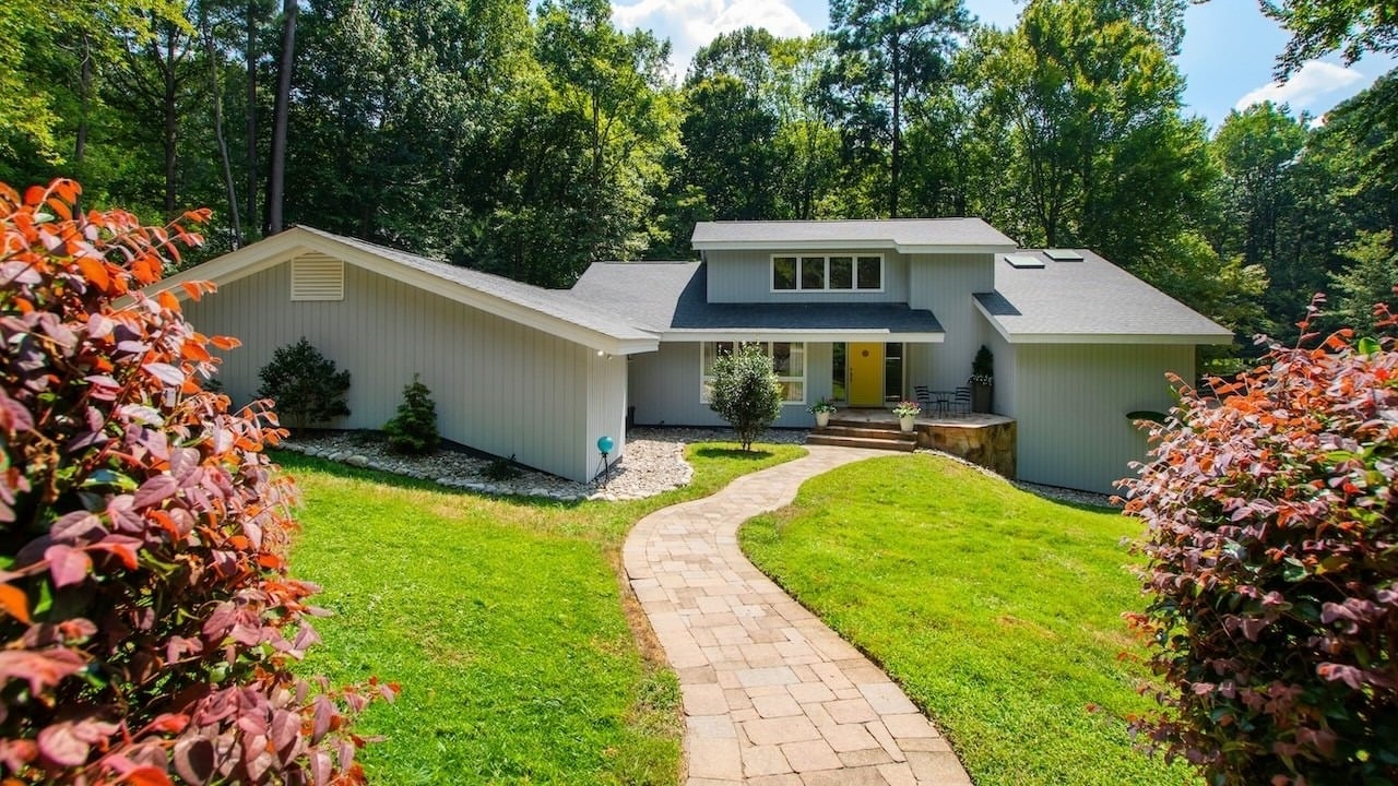 Raleigh Modernist Horse Property For Sale