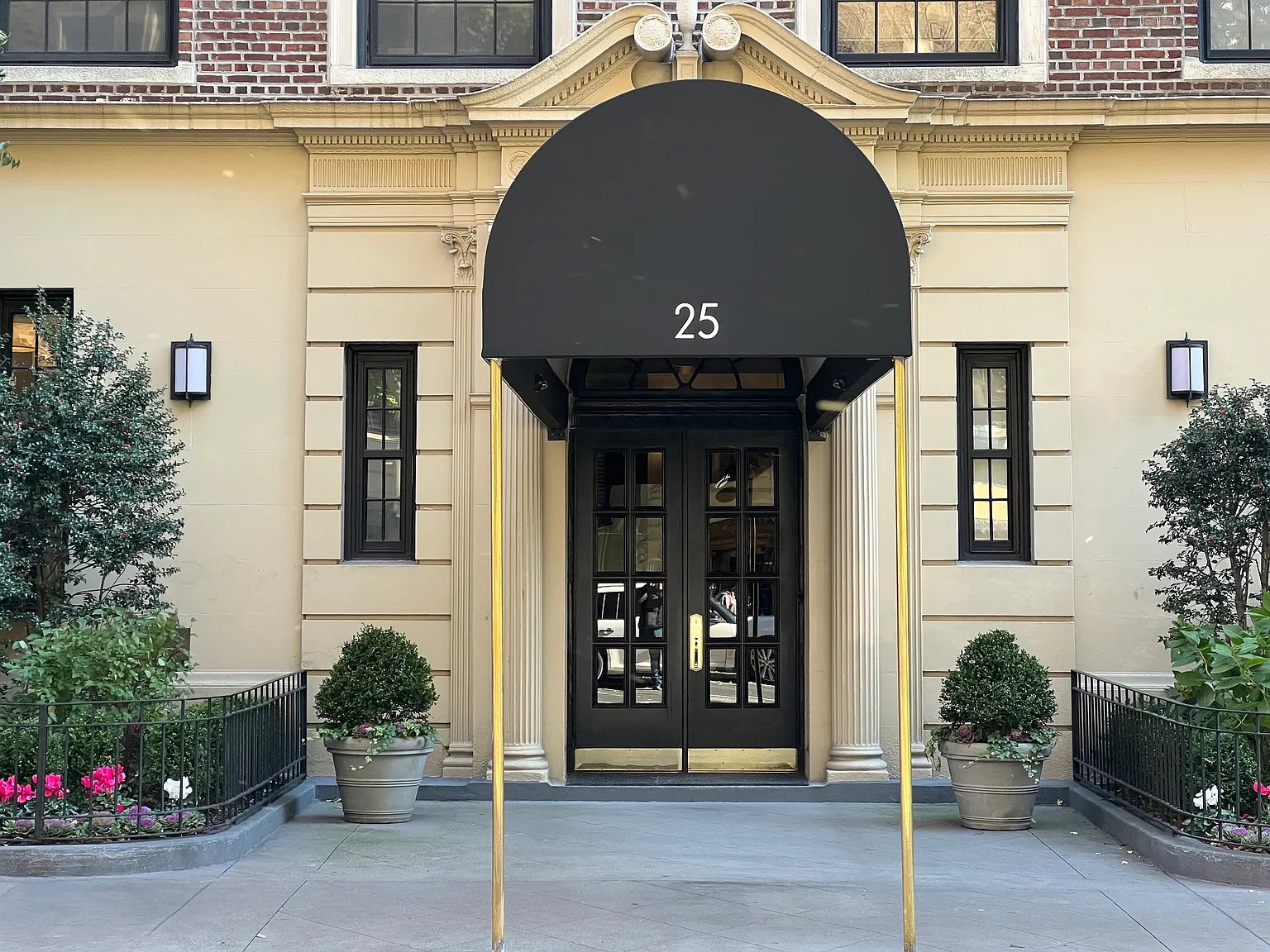 25 5th Ave, #9H