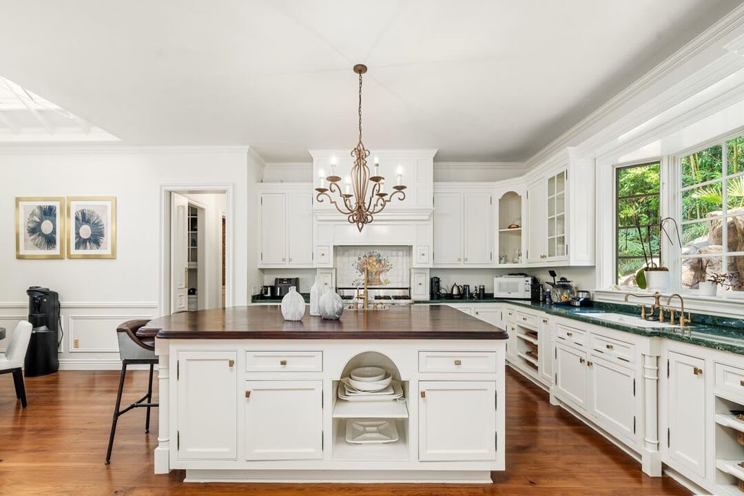 Opulent Ridge