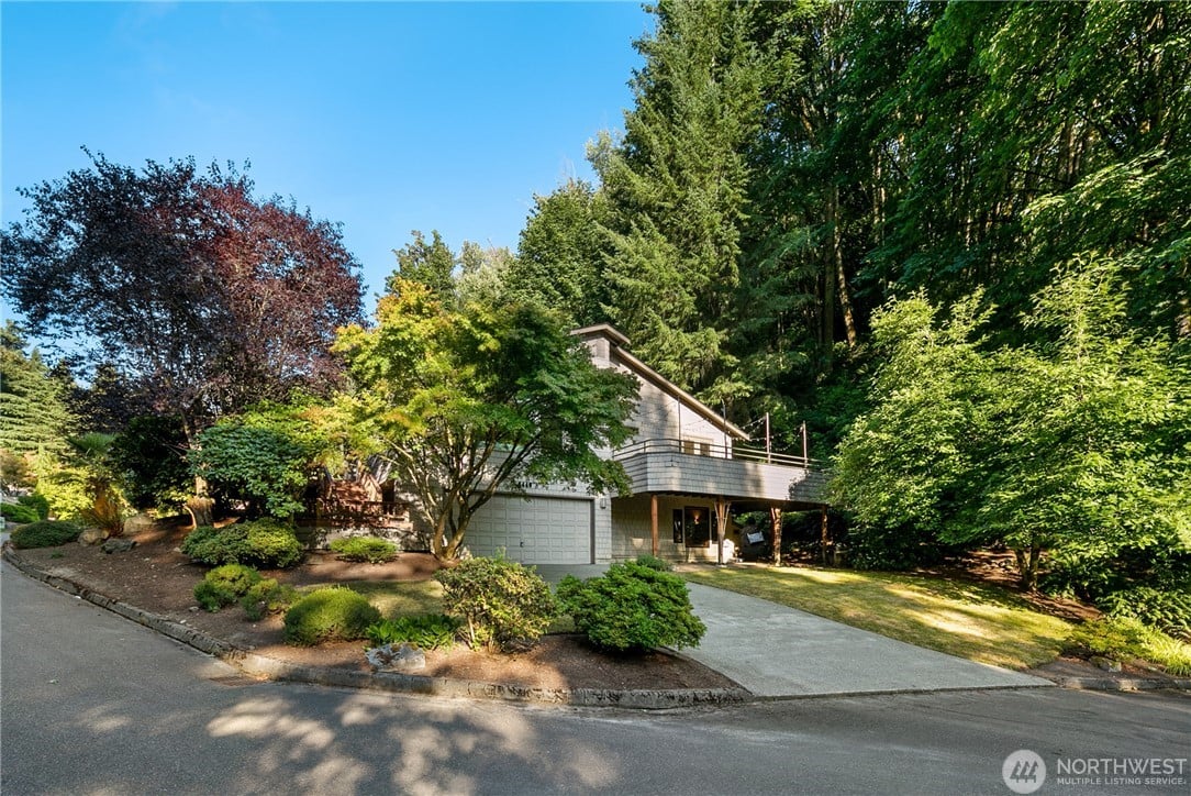 6449 NE 135th Place