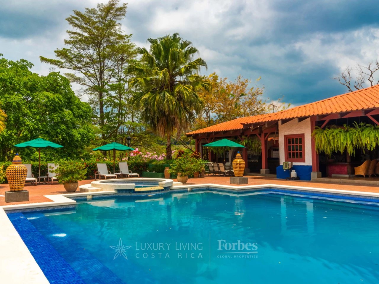 19136 - Architectural Hacienda Style Mansion