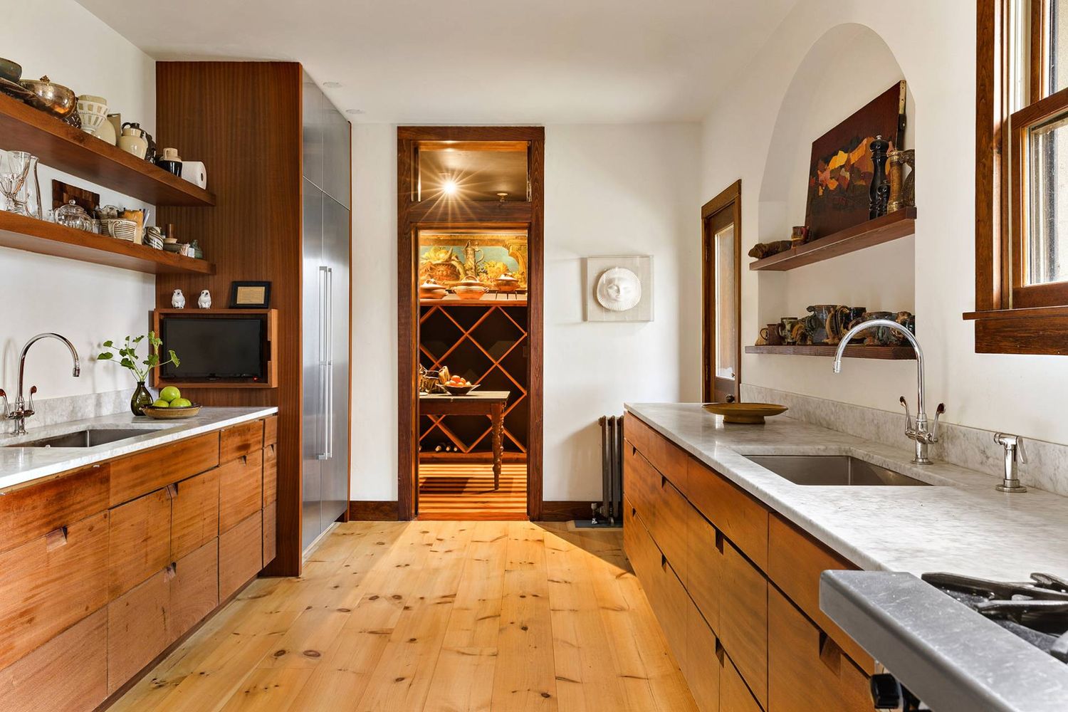 A Modern Craftsman Masterpiece in Sag Harbor's Exclusive North Haven Point