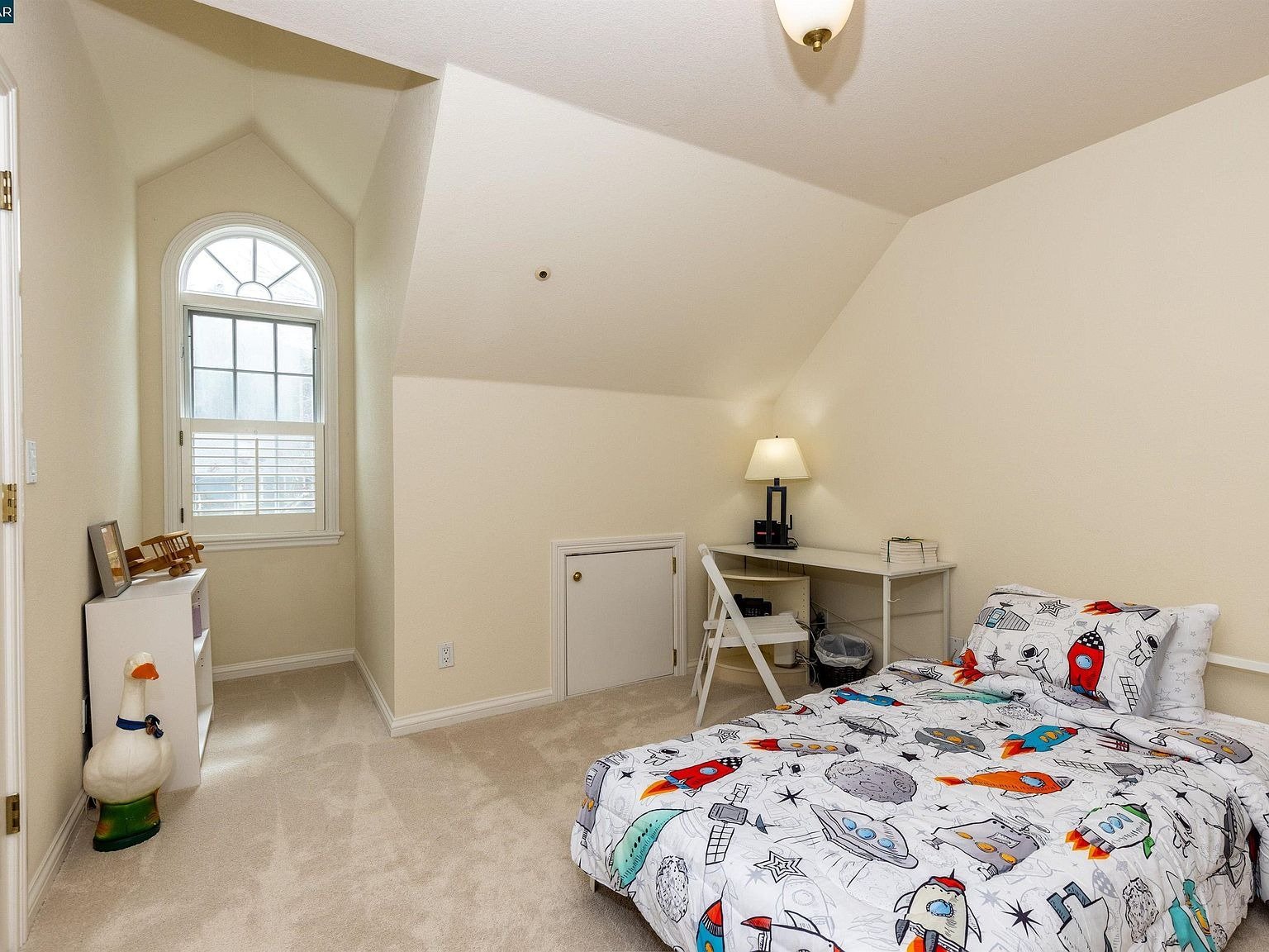 13 Merrill Dr