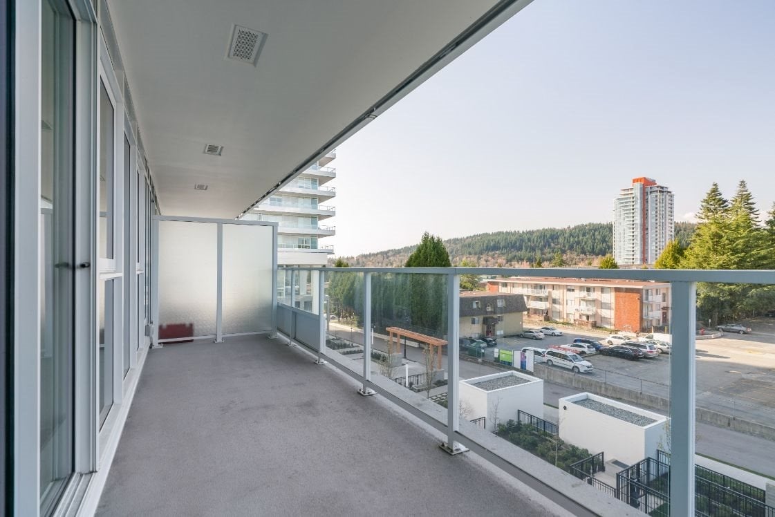 525 Foster Ave, #405