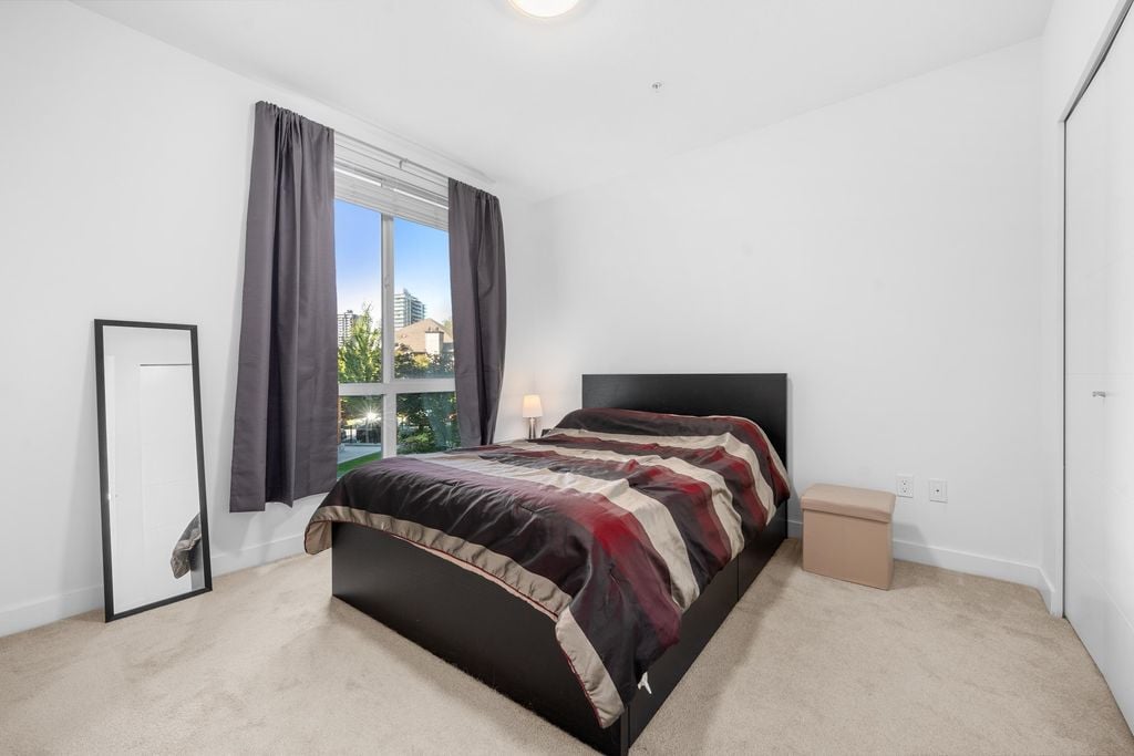 108 E 8th St, #214
