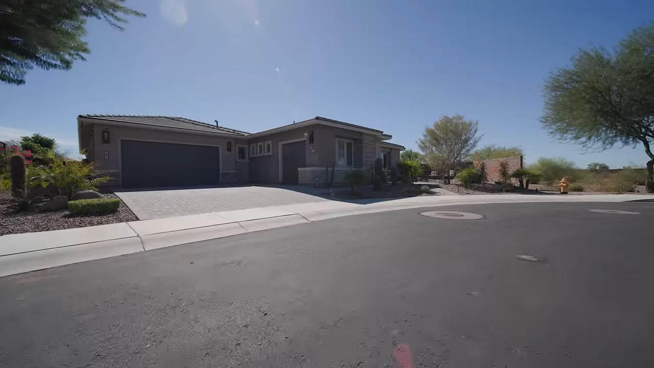 Just Listed in Sky Crossing!