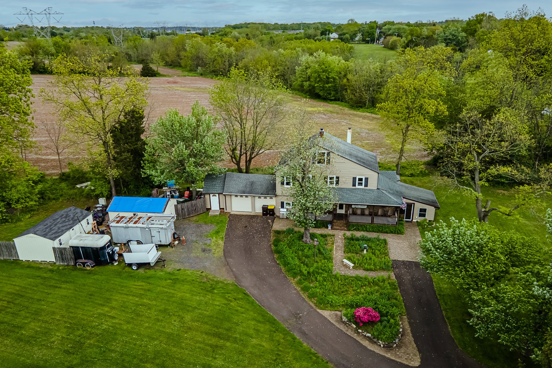 490 Fretz Road