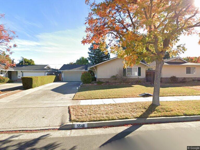 5548 Rudy Dr