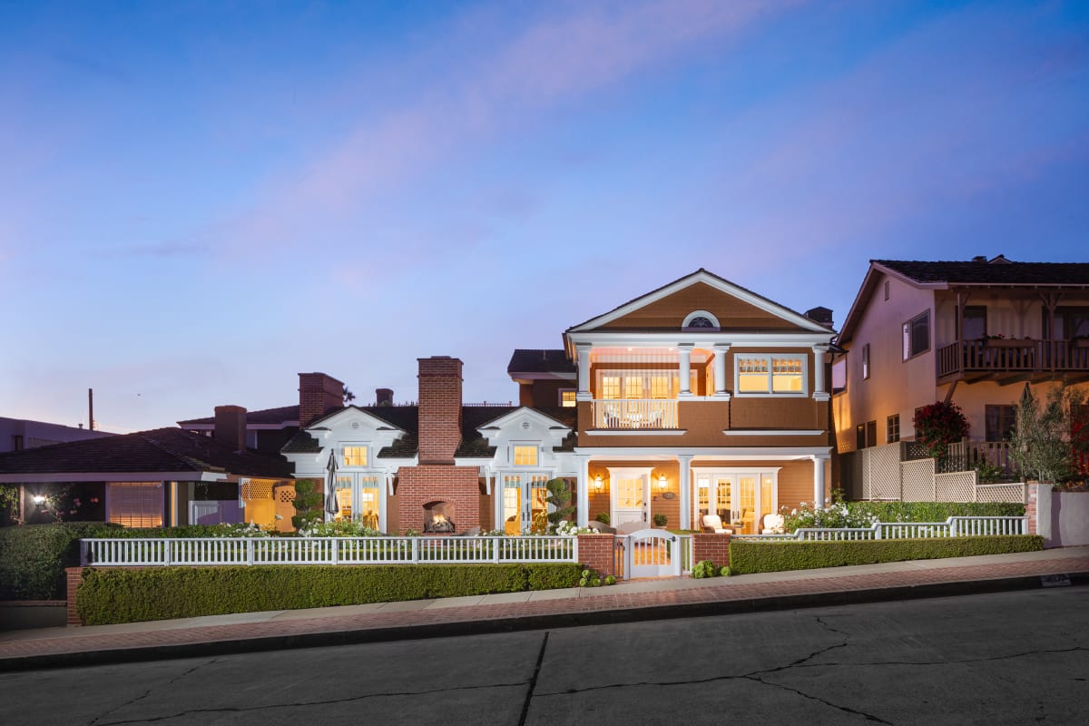 215 Marigold Ave
