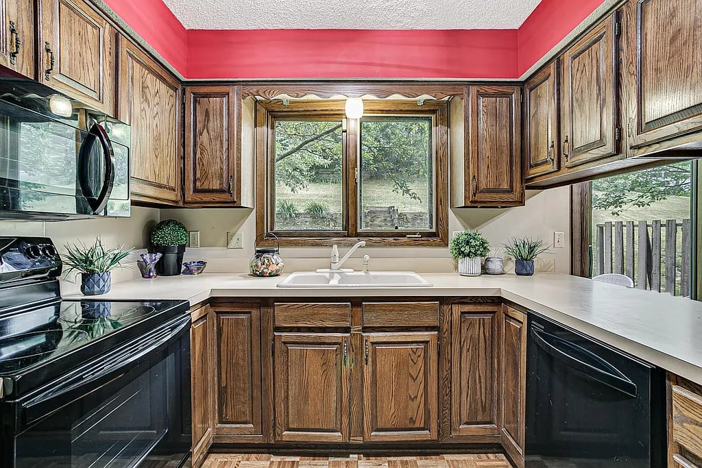 1602 Norwood Cir