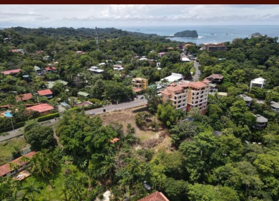 Prime Manuel Antonio OceanView Land