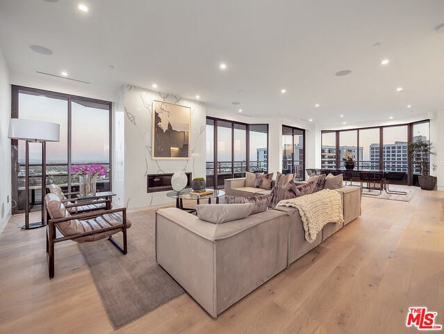 10601 Wilshire Blvd Unit: 1403