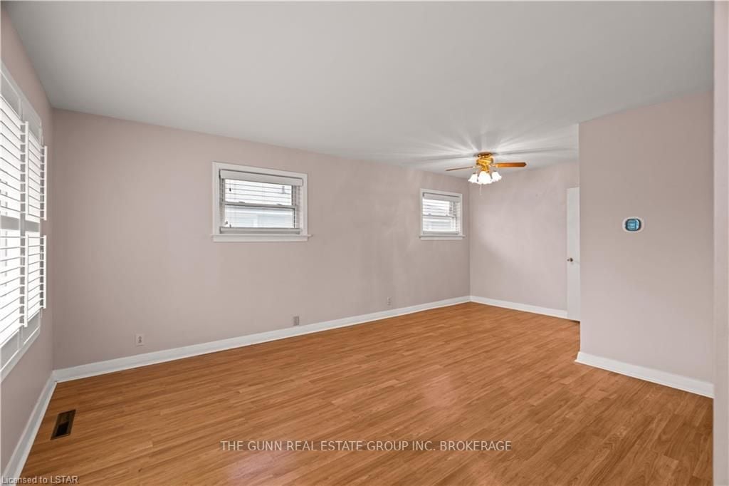 234 Merlin Cres