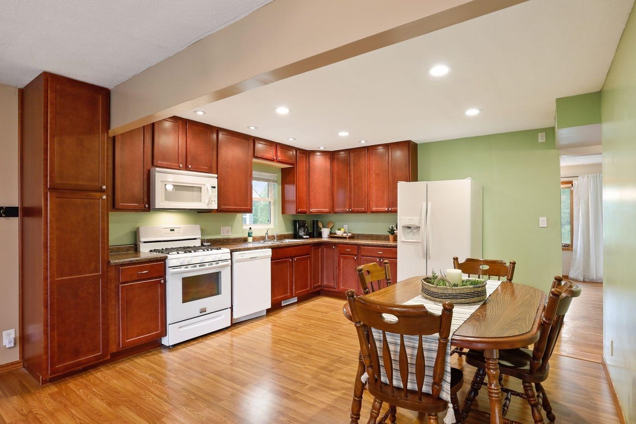 144 Westchester Dr