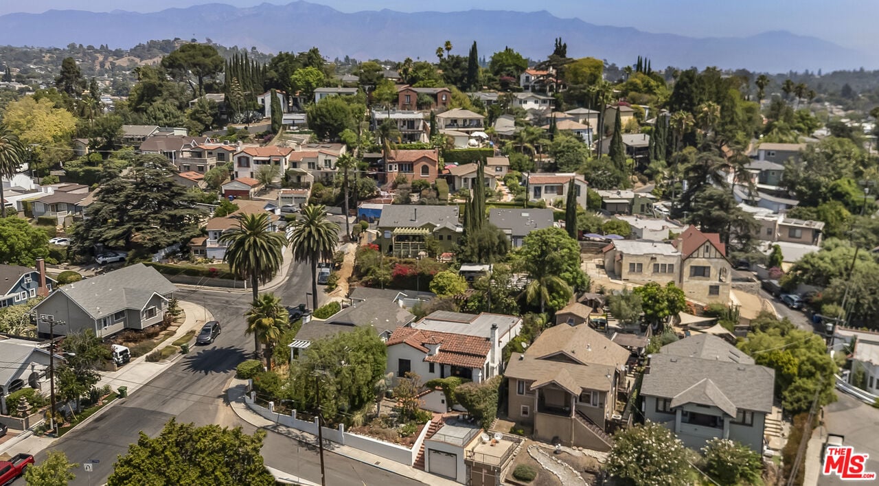 6105 Mount Angelus Dr