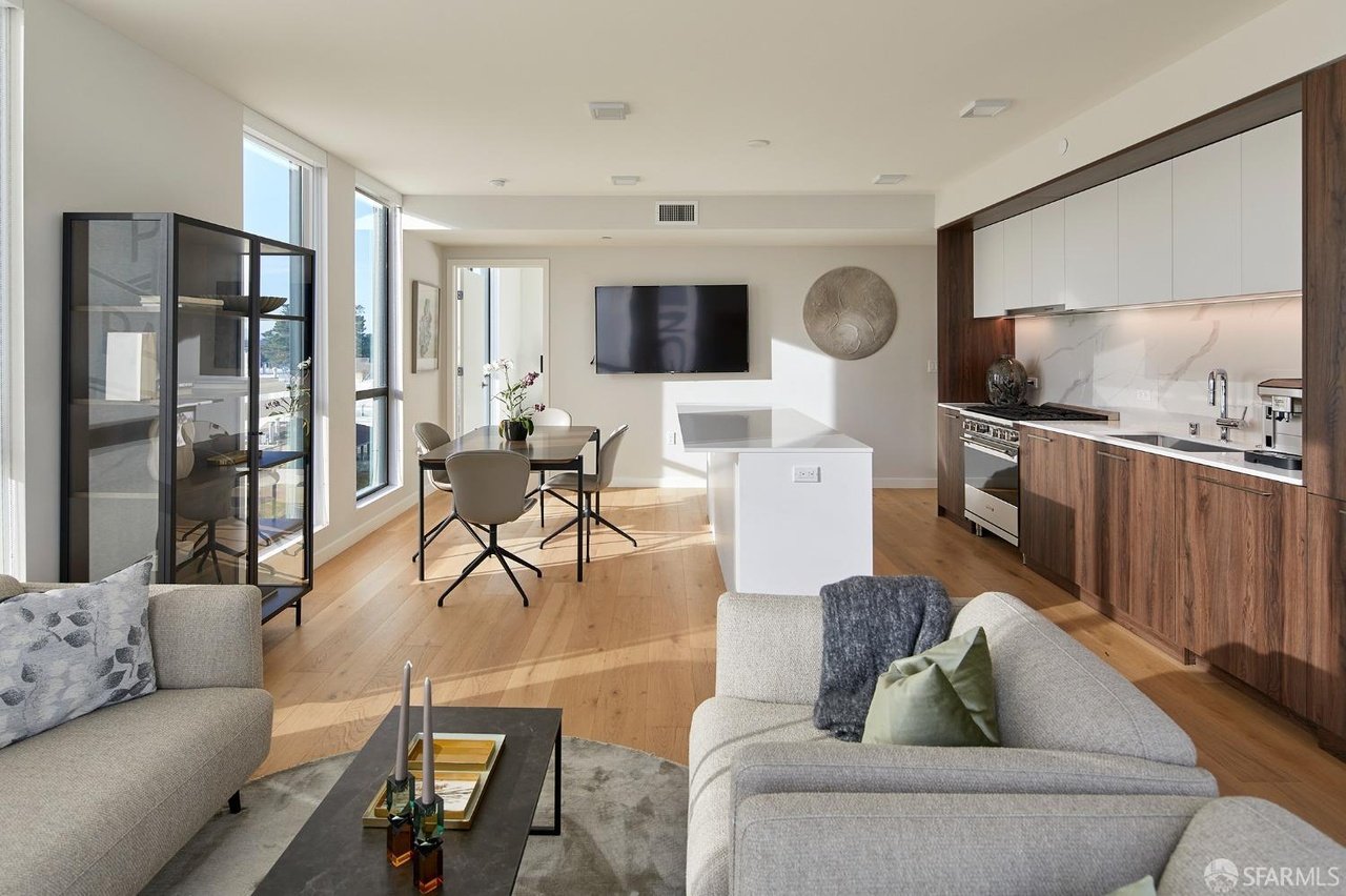 1580 Pacific Ave #301