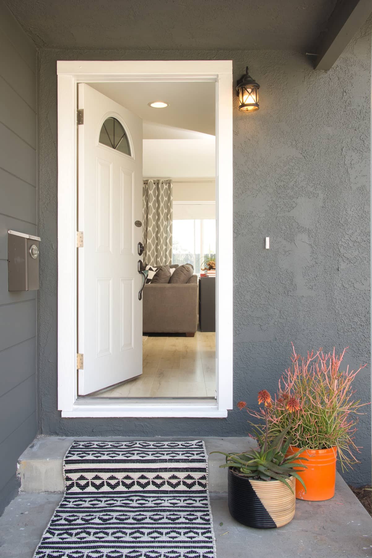 Fantastic 4 Bedroom in super hot Hawthorne
