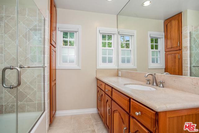 Traditional Beverly Hills Lease