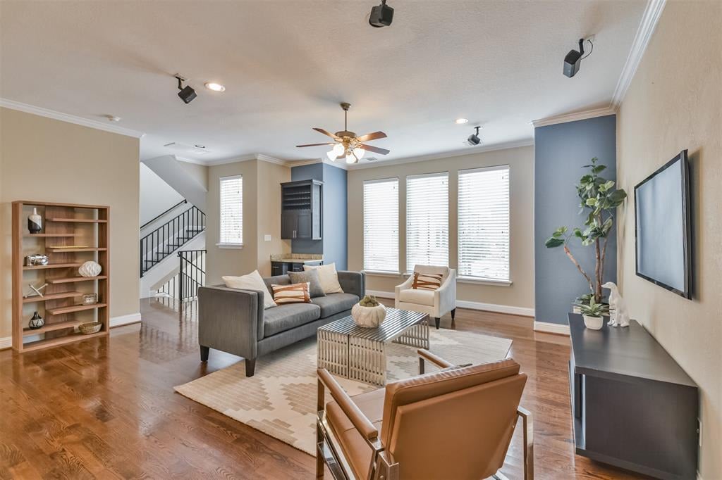 1610 Knox Street Unit B