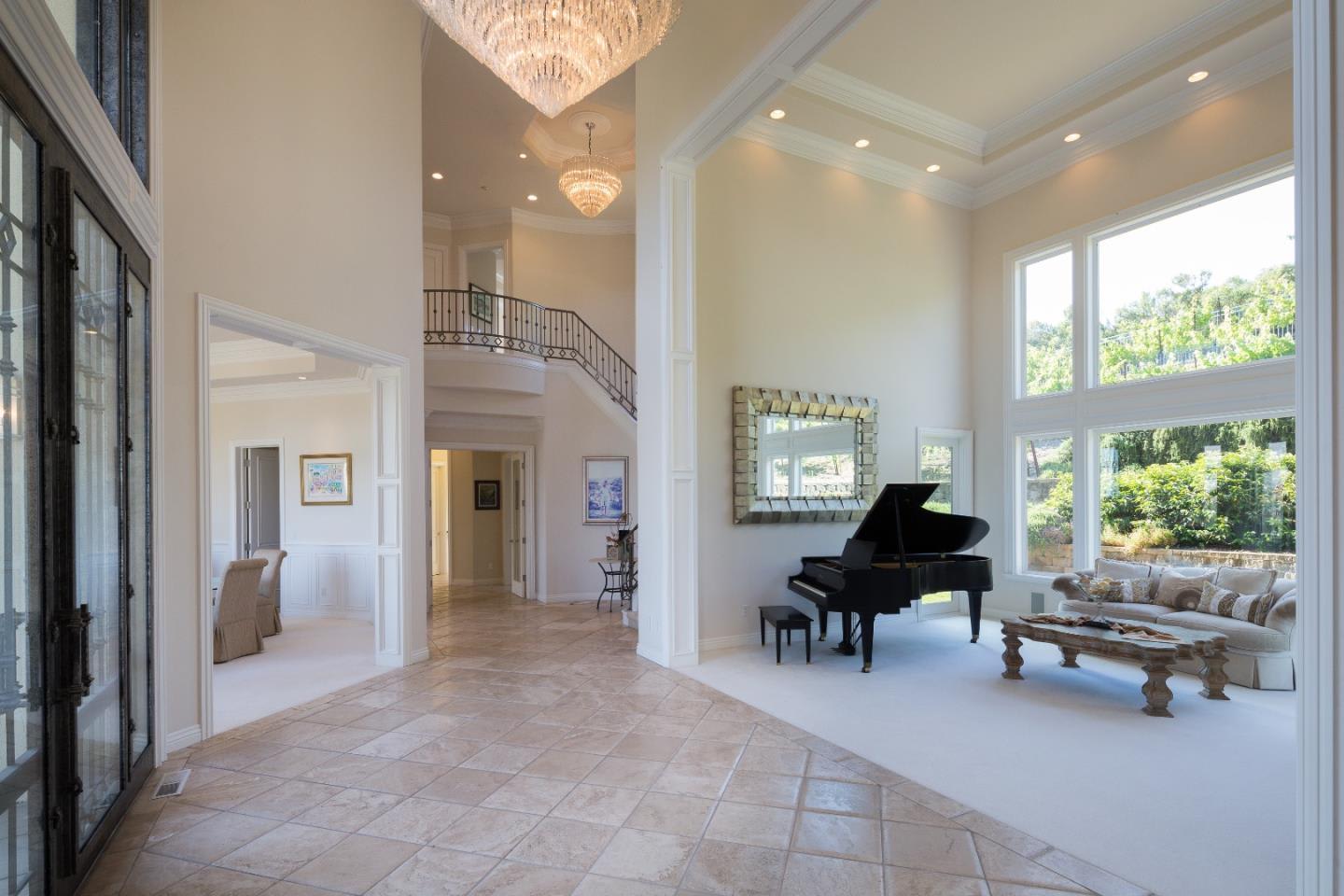 Grand Silver Creek Country Club Estate