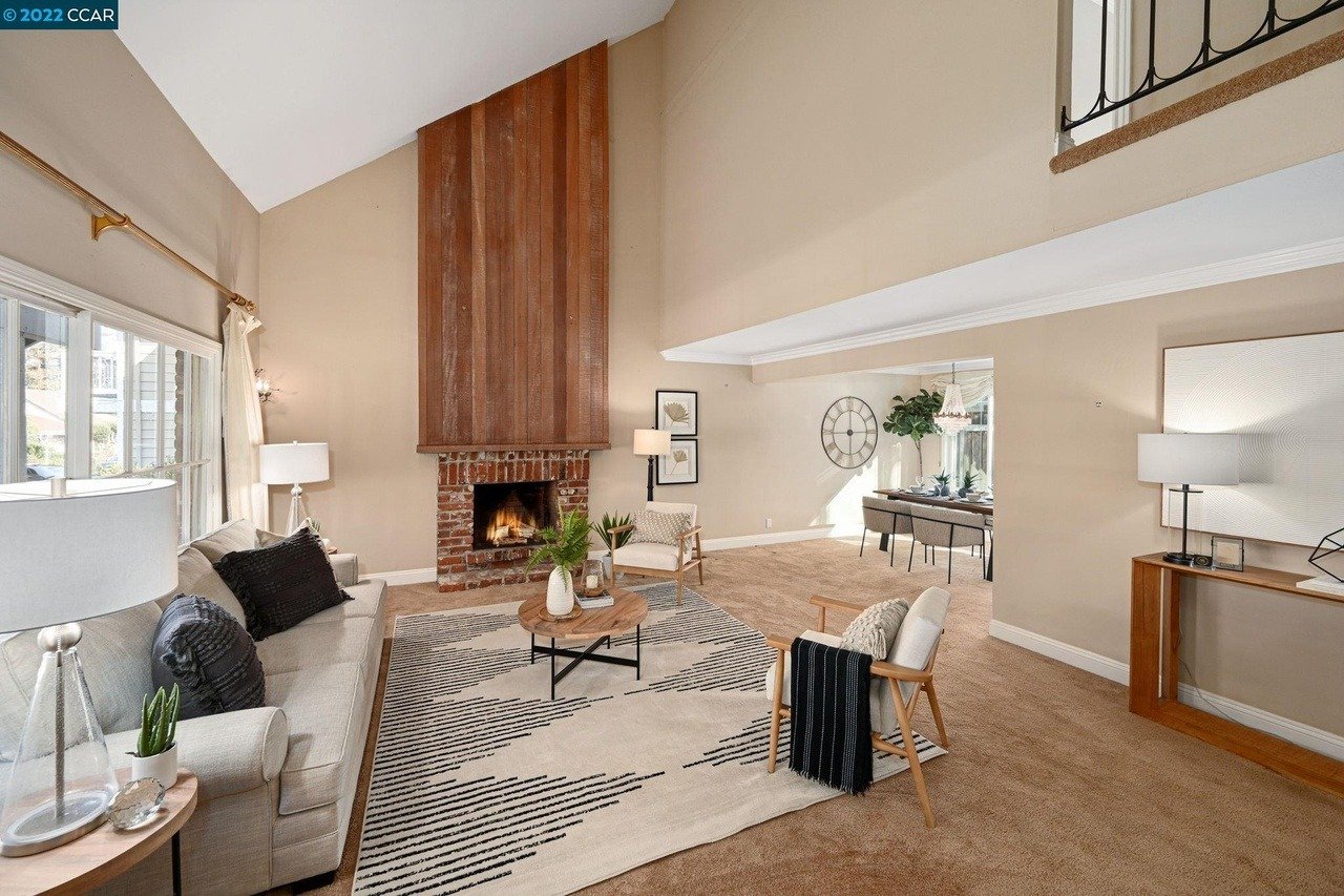 4413 Sugarland Ct