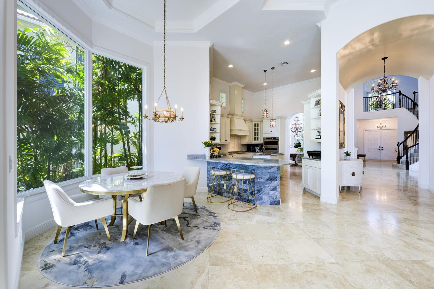 538 Les Jardin Dr