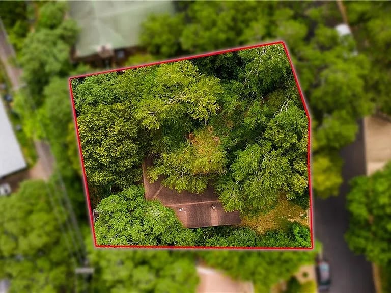 2300 Spring Creek Dr