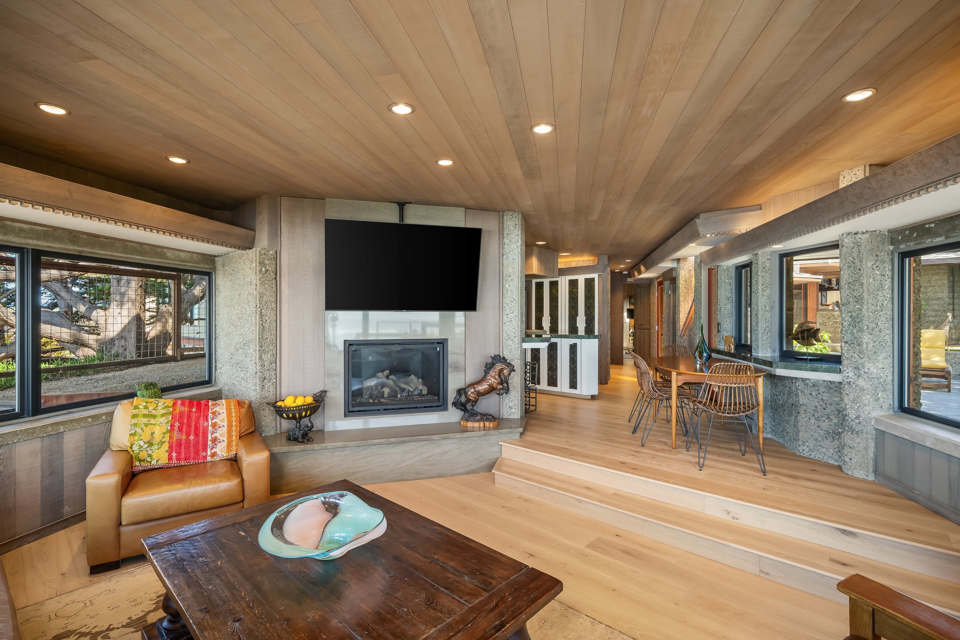 Oceanfront Luxury in Cambria - 2431 Sherwood Dr