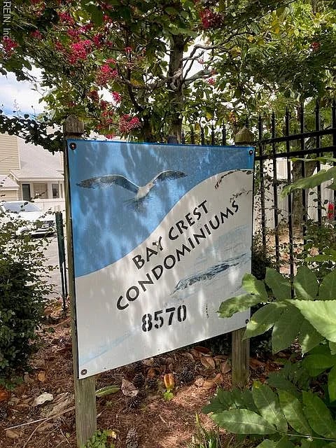 8570 Chesapeake Blvd #3