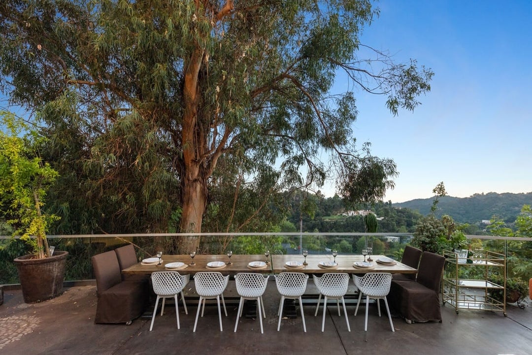 View Opulent