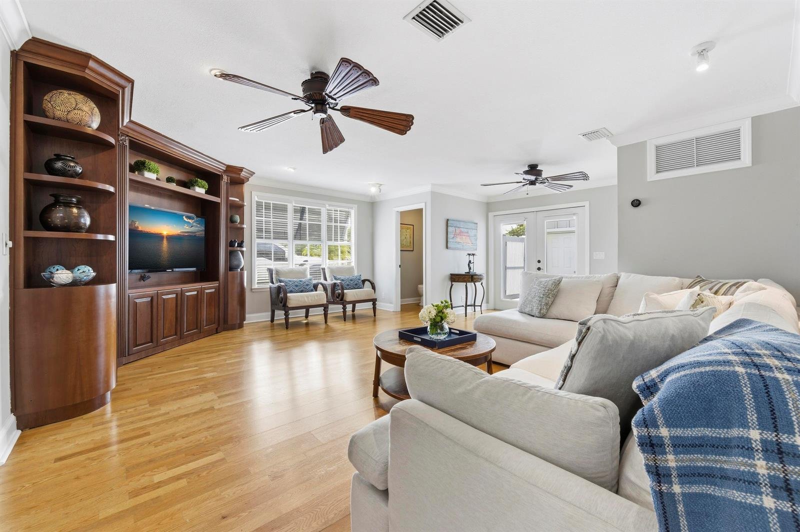 649 Anchorage Drive