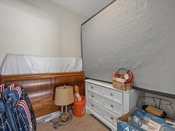 5000 Red Rock Unit: 240