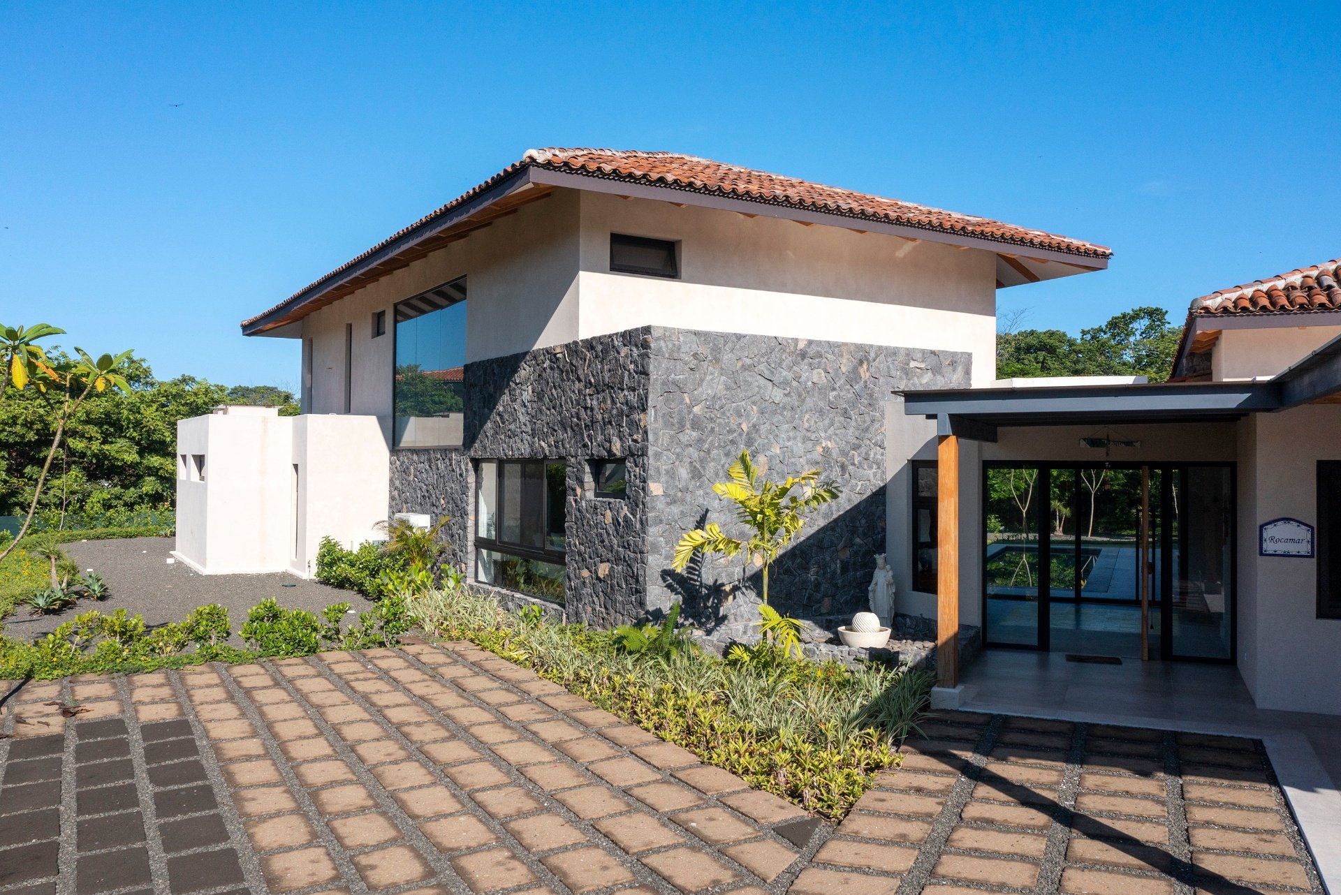 Casa Roacamar:  A Modern Coastal Sanctuary Steps from Playa Bonita