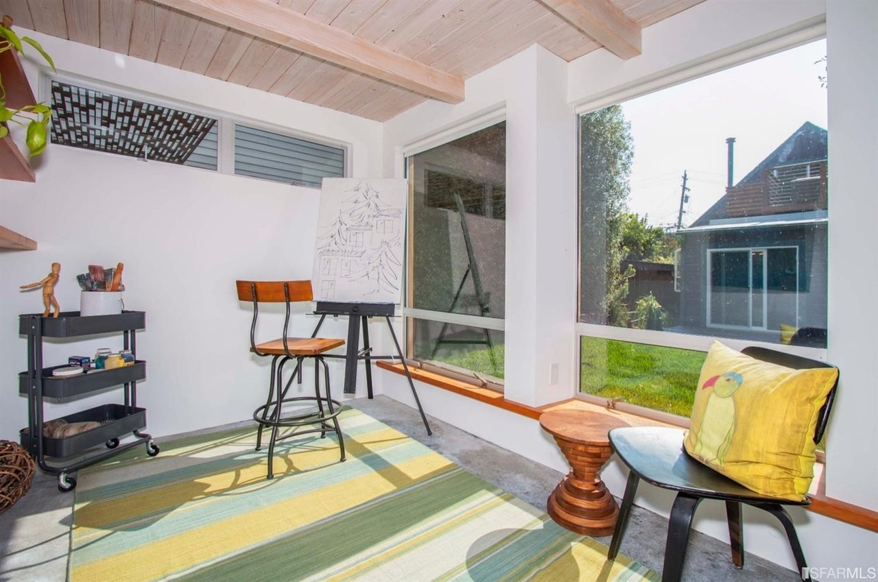 38 Lippard Avenue