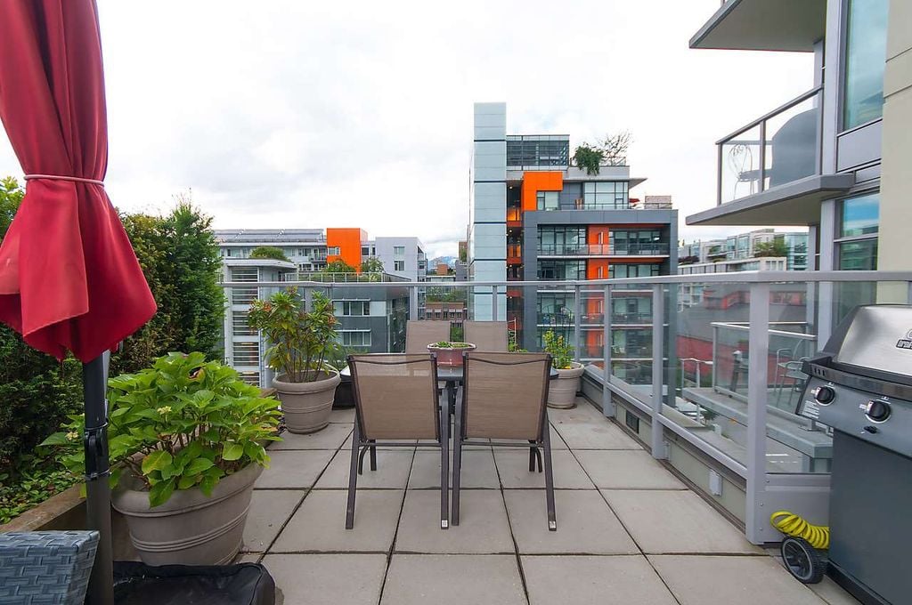 108 W 1st Ave, #601